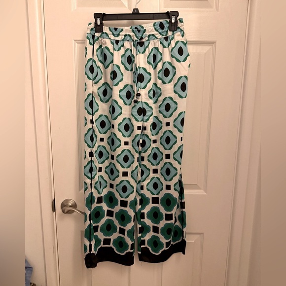 Zara Pants - NWOT Zara Silky Pants White